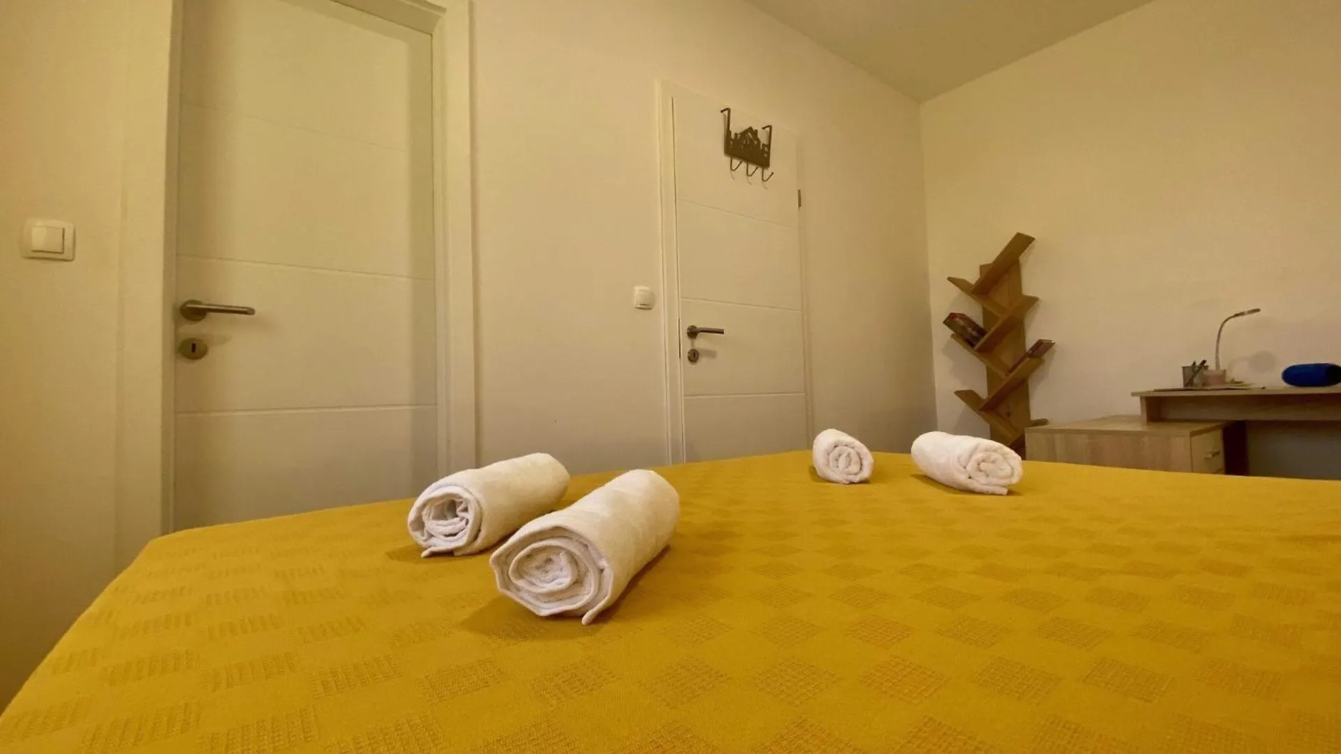 Vert Apartment - Two Bedroom Apartment With Terrace Kastav 0*,  Croatia