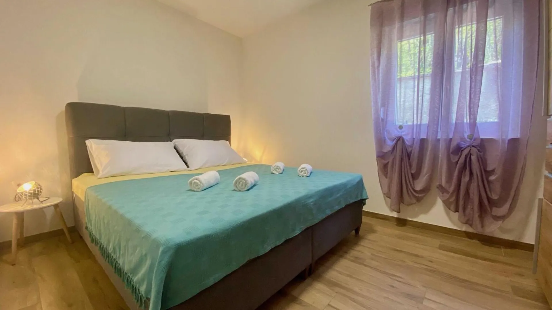 Vert Apartment - Two Bedroom Apartment With Terrace Kastav Croatia